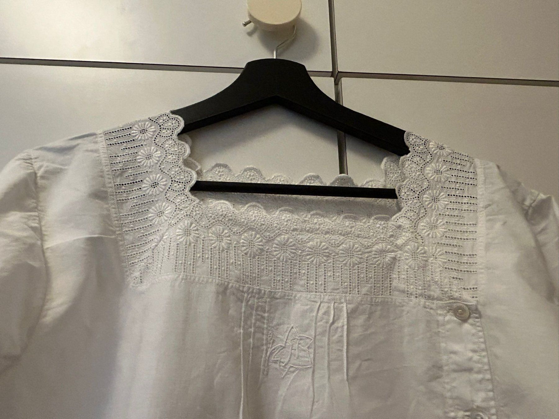 Negligees & Pyjamas: Vecchia camicia da notte tg.M – Gebraucht aus Melano von H-Sara 1