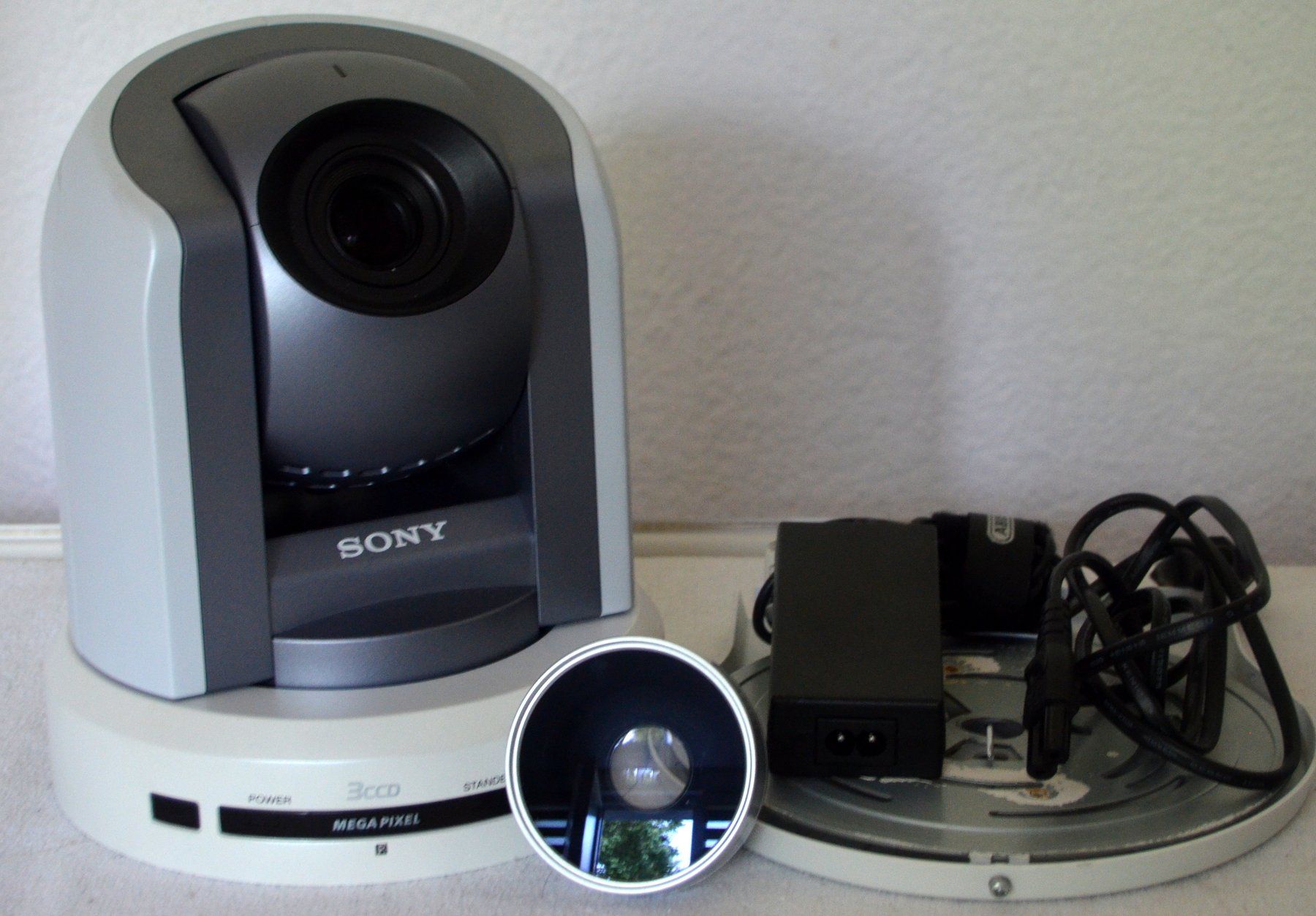 Sony Videocamere: Sony BRC-300P 3CCD Zoom Color Video Camera – Usato da Collonges venduto da arashee 1