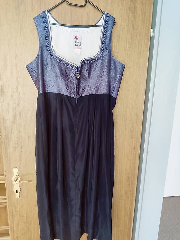 Vestiti: Dirndl – Usato da Engi venduto da Dies01 4