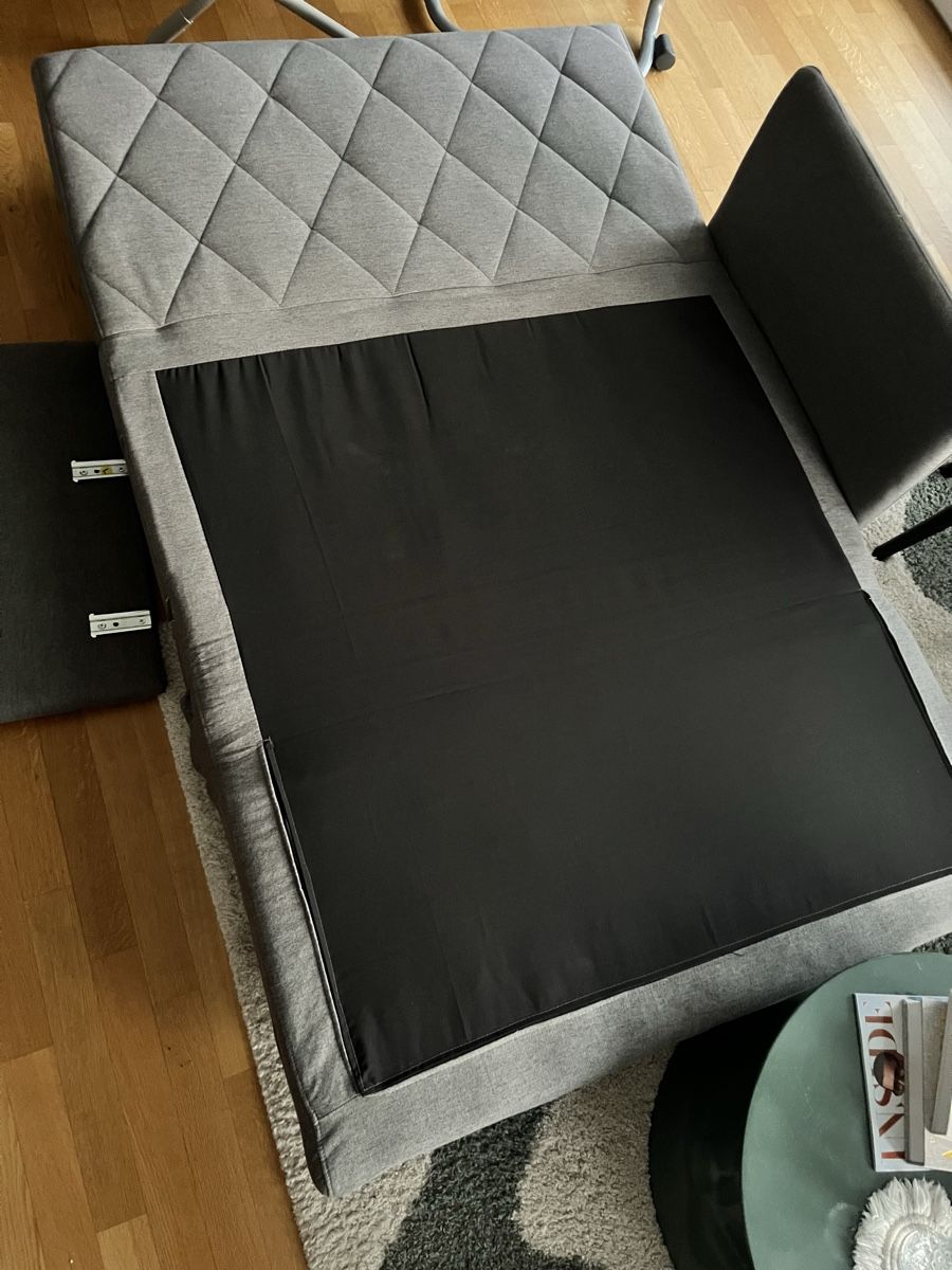 Divani: Klappsofa grau gesteppt mit Kissen – Usato da St. Gallen venduto da ste_k7tp 2
