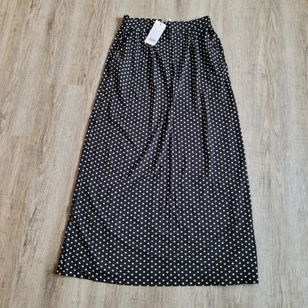 Maxi Rock mit Eingrifftaschen 42