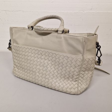 Elegante Bottega Veneta Tasche aus Leder, sehr gut