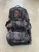 Dakine Reisetasche mit Rollen kariert schwarz gebraucht