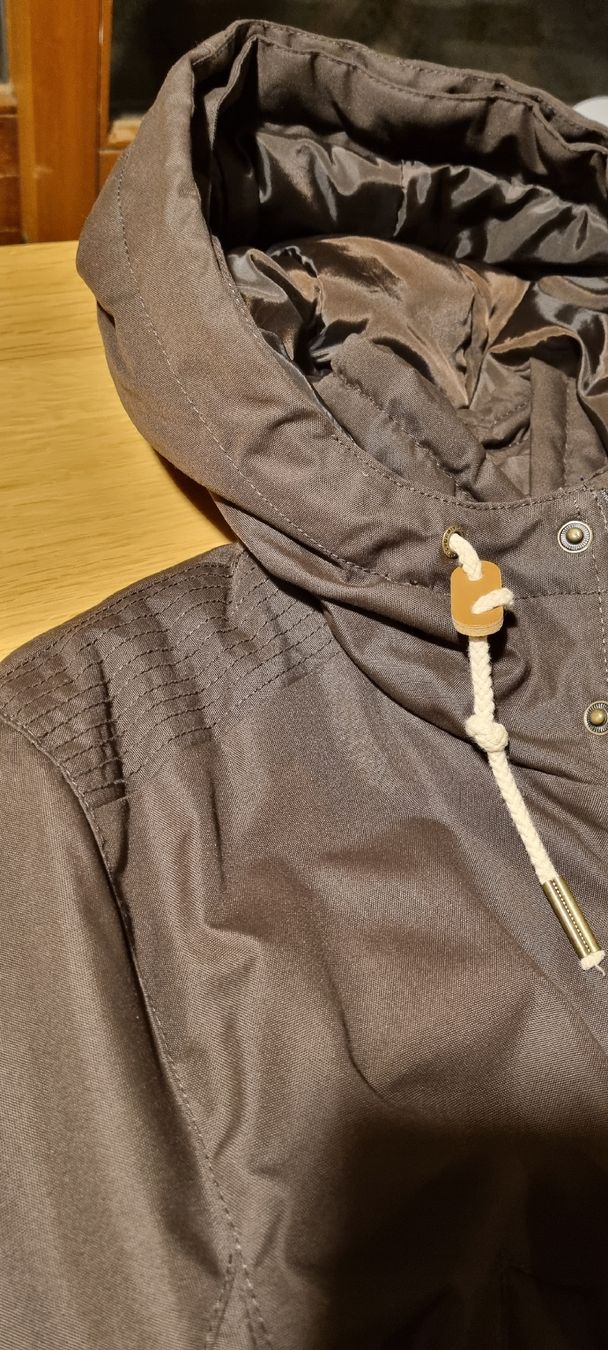 Giacche: Veste d'hiver – Usato da Choëx venduto da nicoo1 4