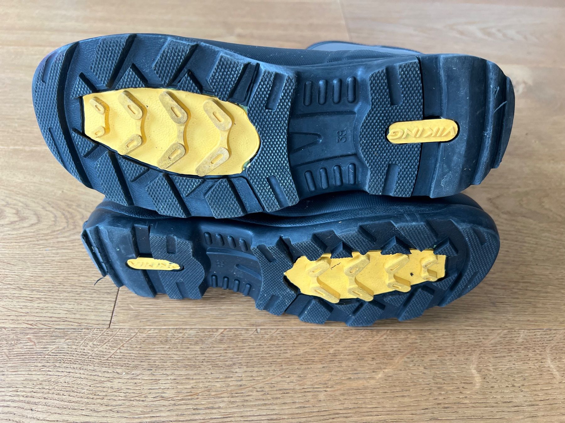 Viking Schuhe für Jungen: Gummistiefel von Viking Grösse 39 – Gebraucht aus Lengnau BE von Rubin27 6