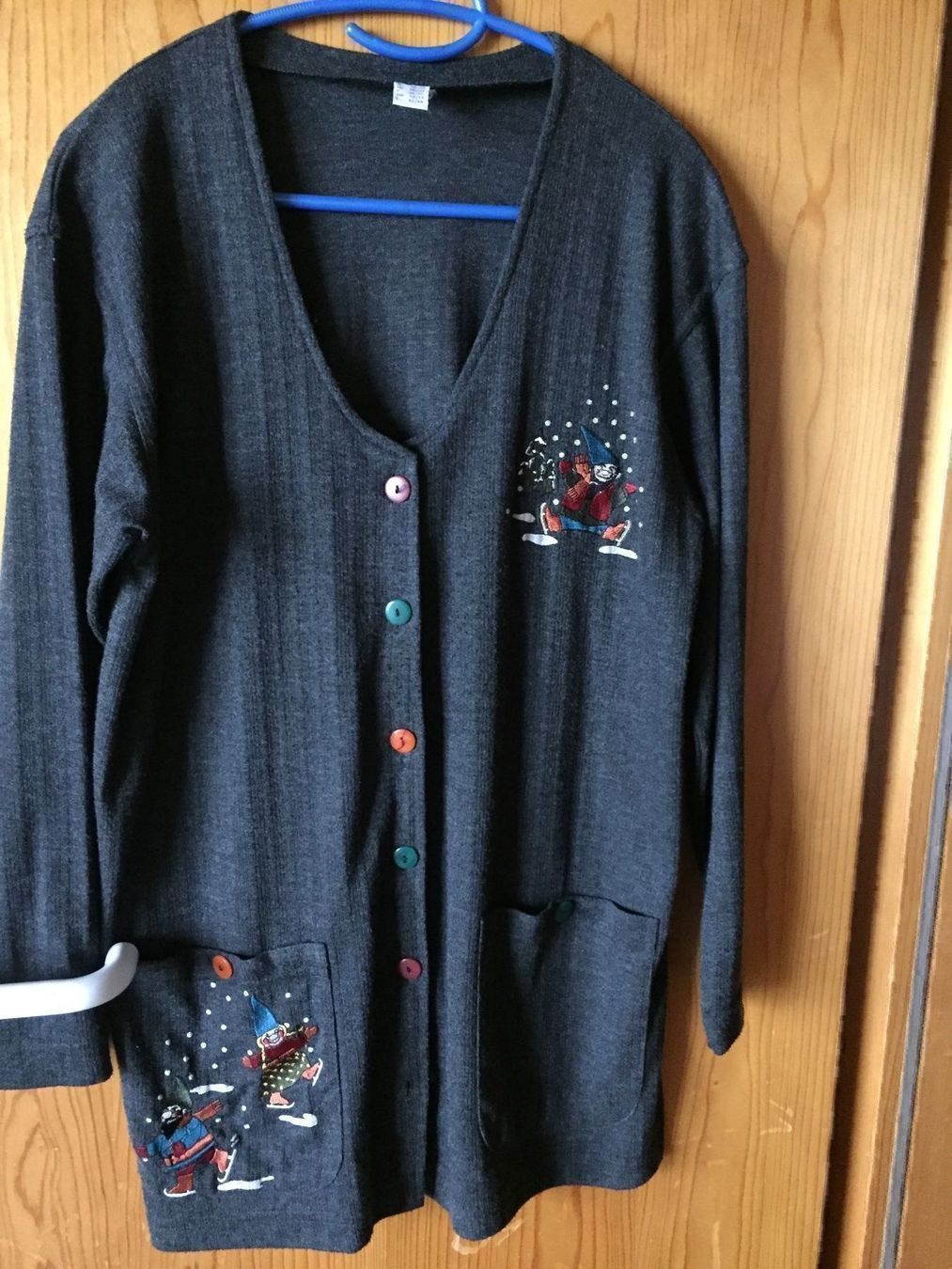 Lotti di vestiti: Oberteil mit Jupe Gr.M – Usato da Gisikon venduto da luz_l95s 1