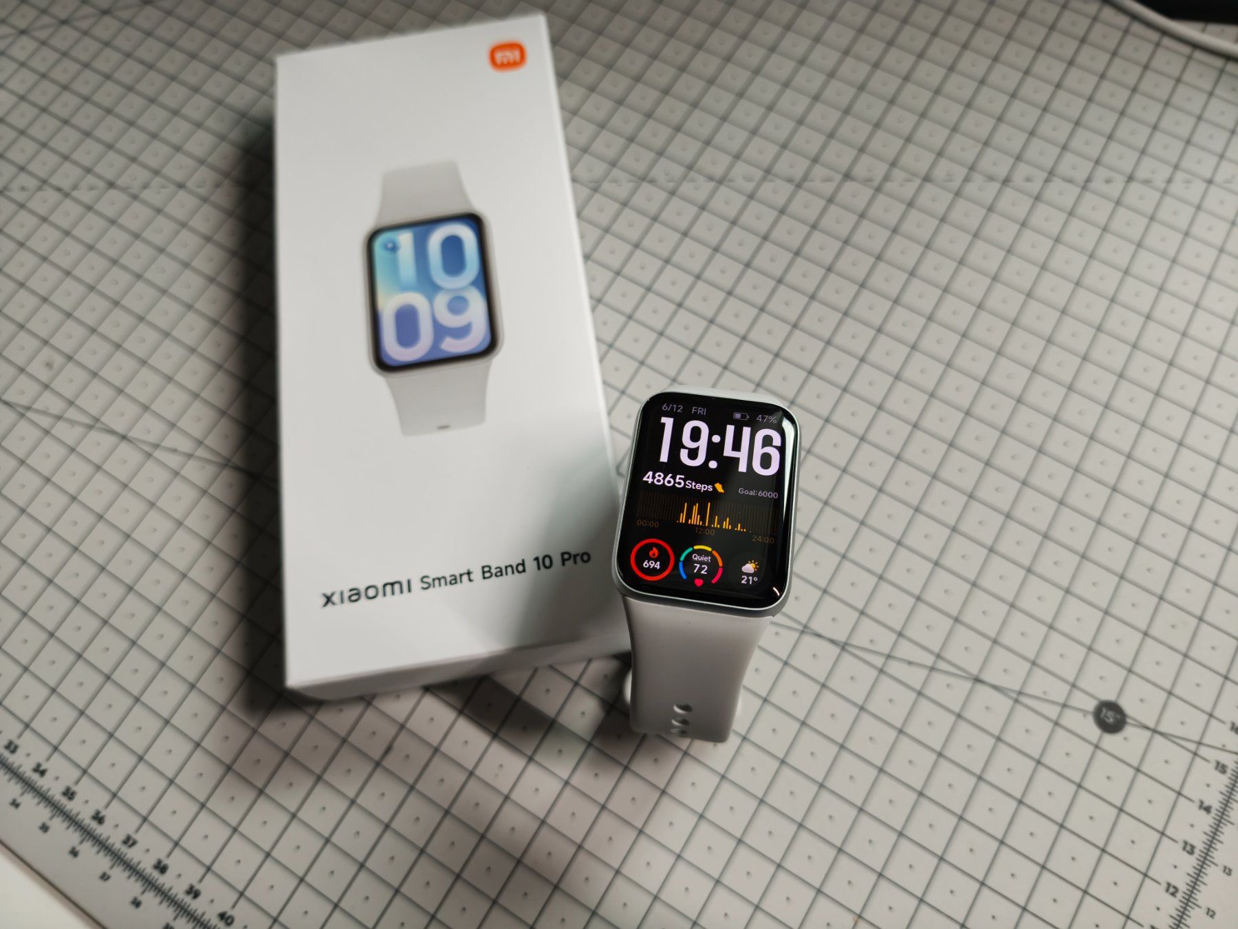 Xiaomi Smartwatch: Xiaomi Smart Band 10 Pro Blanc – Usato da Neuchâtel venduto da j_d_wv96 1