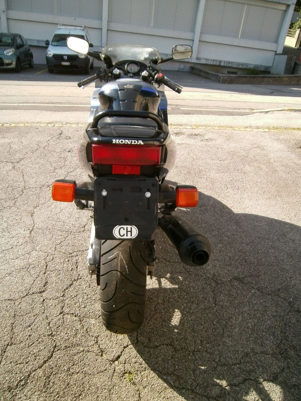 Honda Strada: Moto Honda CBR 600F 1992 – Usato da Moutier venduto da Mouschka 4