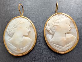 Ohrstecker Cameo Damenprofil goldfarben oval 2 Stück