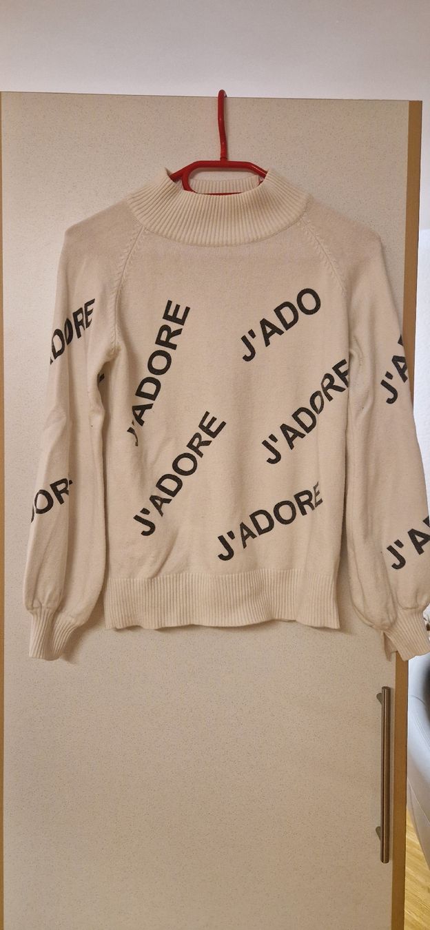 Pullover & Sweatshirts: Pull "J'adore" Impression, taille M – Neu (gemäss Beschreibung) aus Versoix von aline_b 1