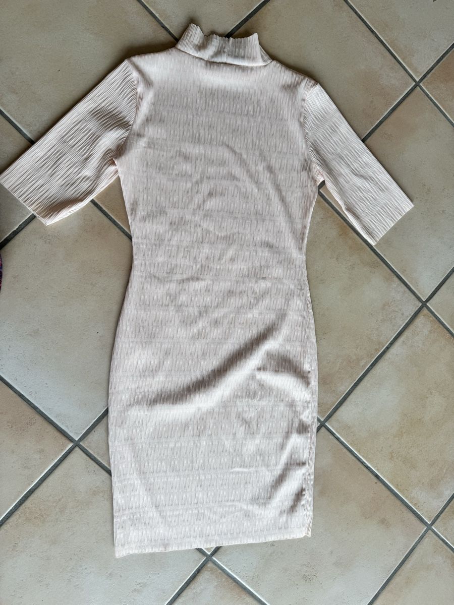 Robes: robe rose clair – D'occasion à Lonay par nei_79jc 3