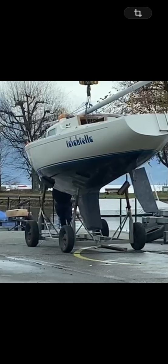 Boote: Lager Bock für Segelboot h-Boot – Gebraucht aus Herbriggen von Sehrazade