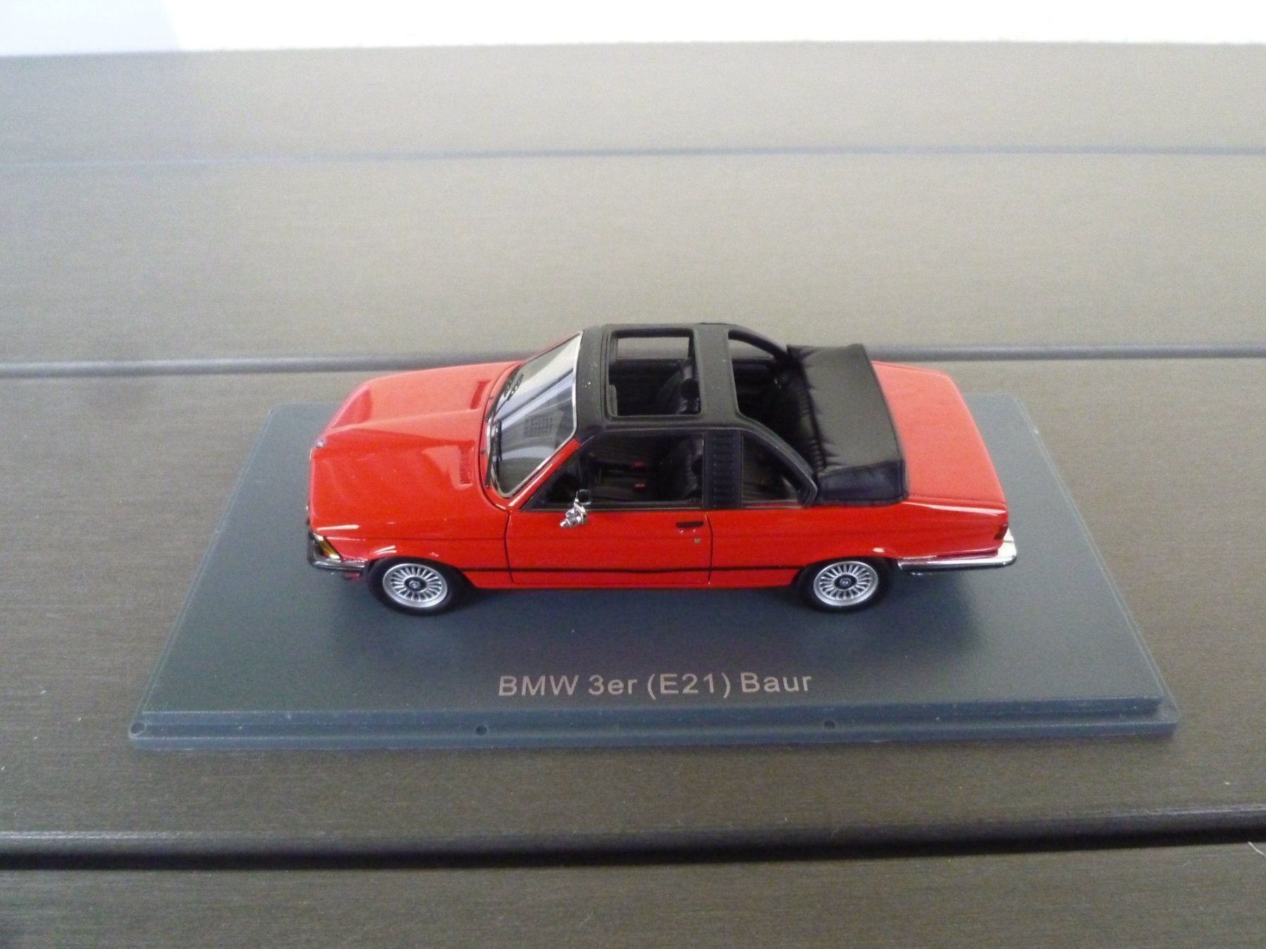 Modellautos: BMW 3er (E21) Baur – Neu (gemäss Beschreibung) aus Flawil von Imperiosud