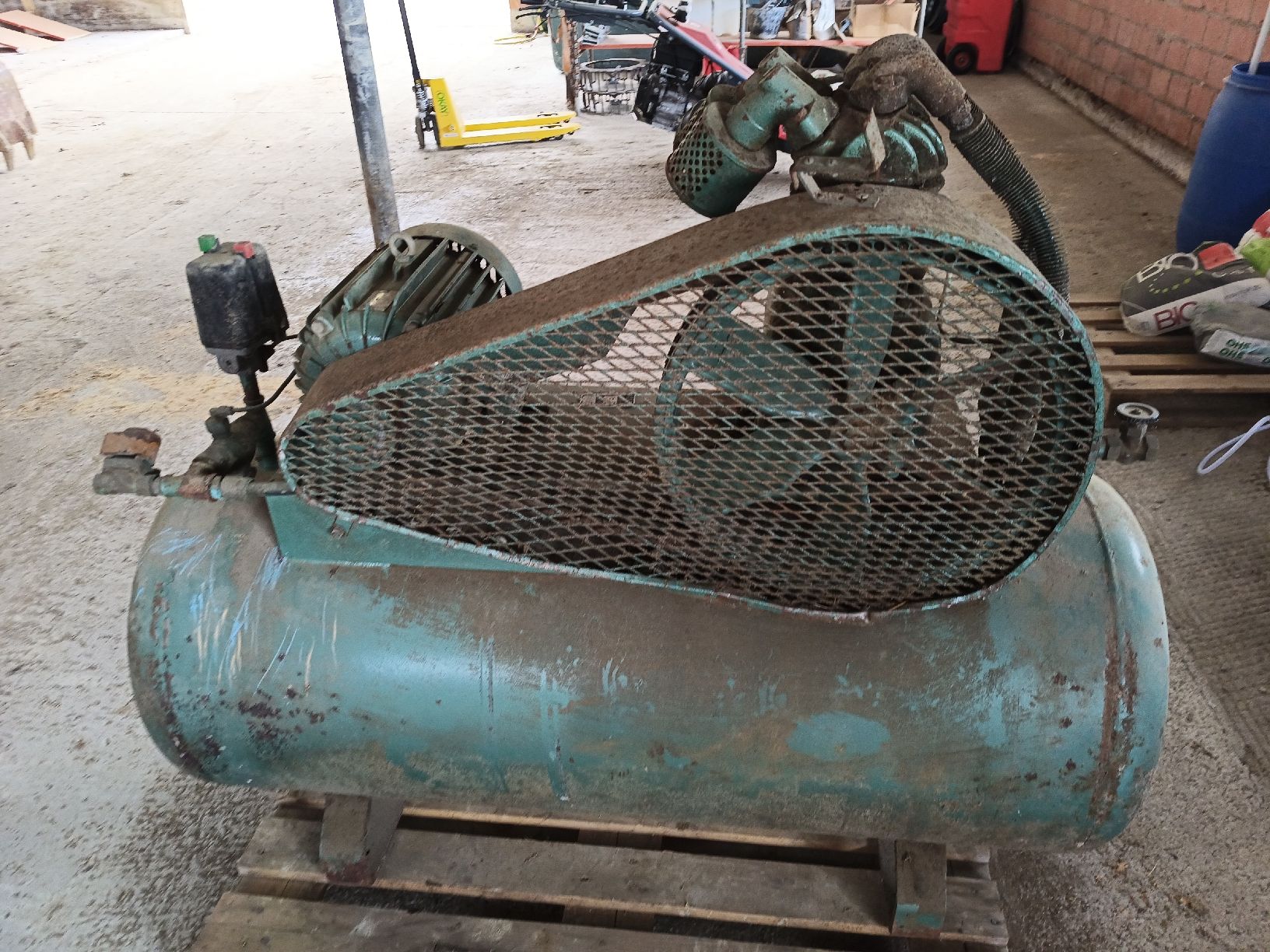 Compressori: Kompressor defekt – Difettoso da Bözen venduto da ylno 2