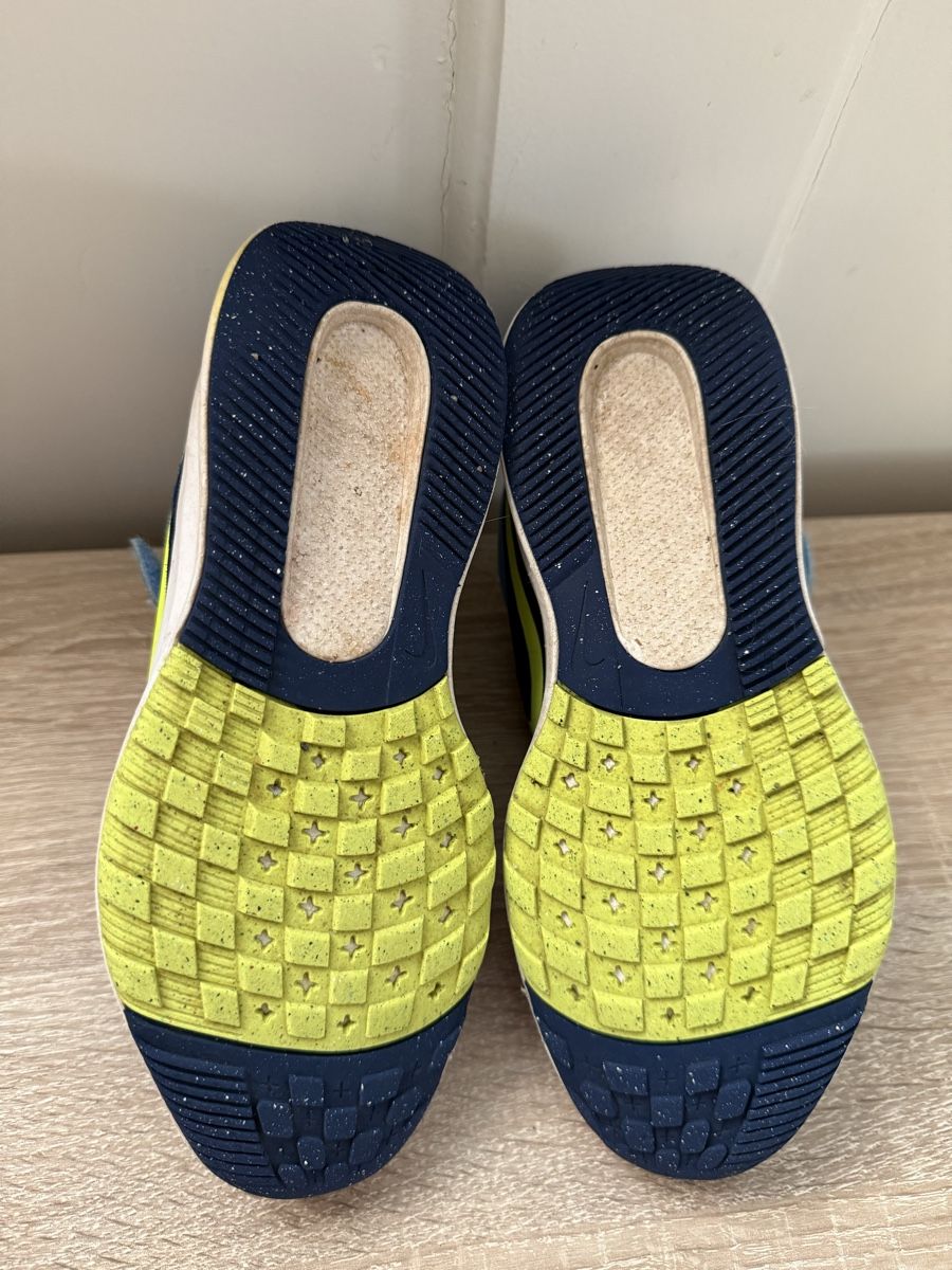 Nike Scarpe per ragazzi: Nike Sneaker Gr.32 – Usato da Kappelen venduto da nicole.vaucher 2