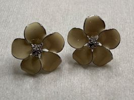 Ohrclips Blumen Design beige silberfarben