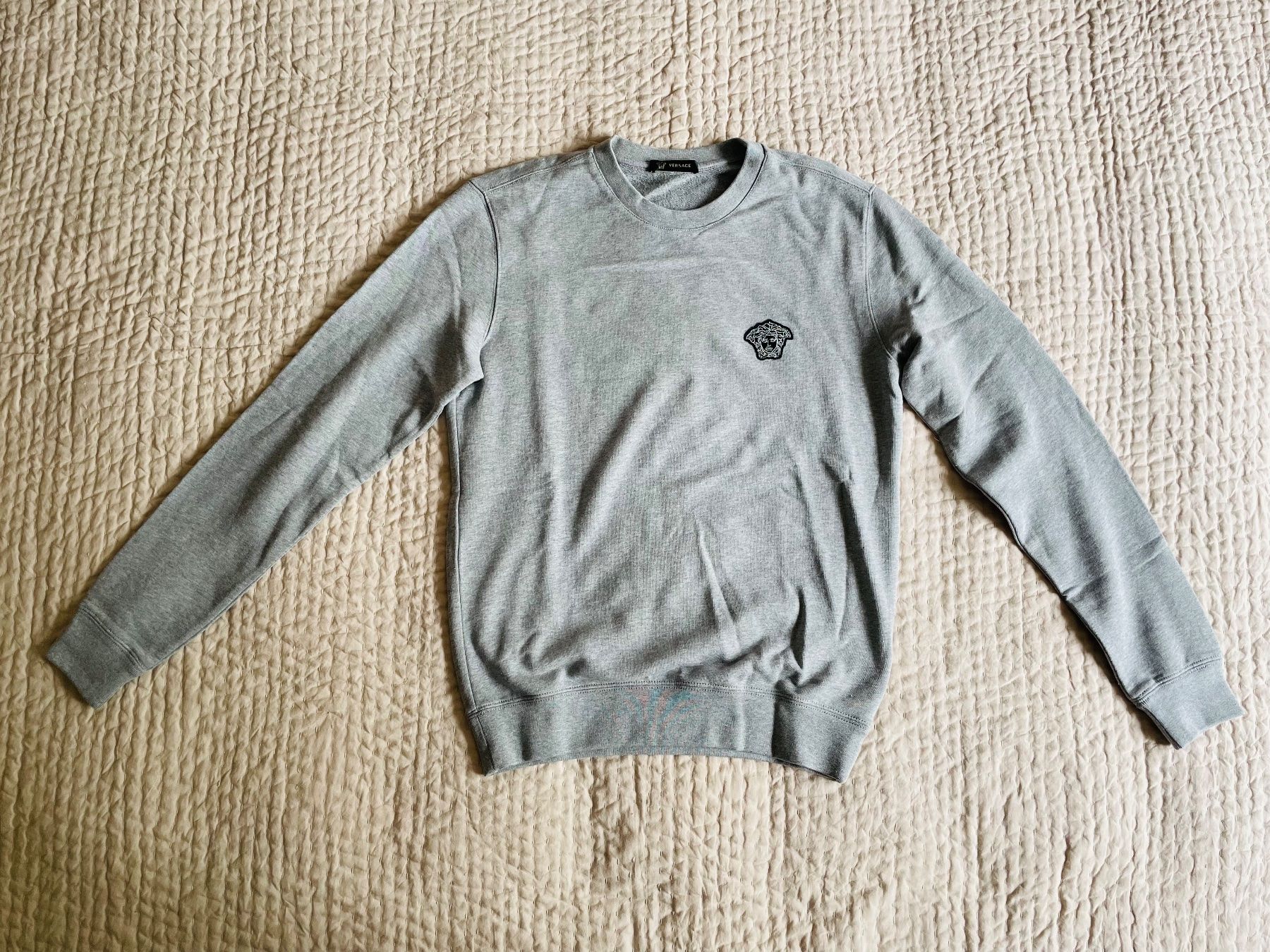 Versace Maglioni & Felpe: VERSACE PULLOVER - Gr.XS – Usato da Basel venduto da MarkenundKleidung