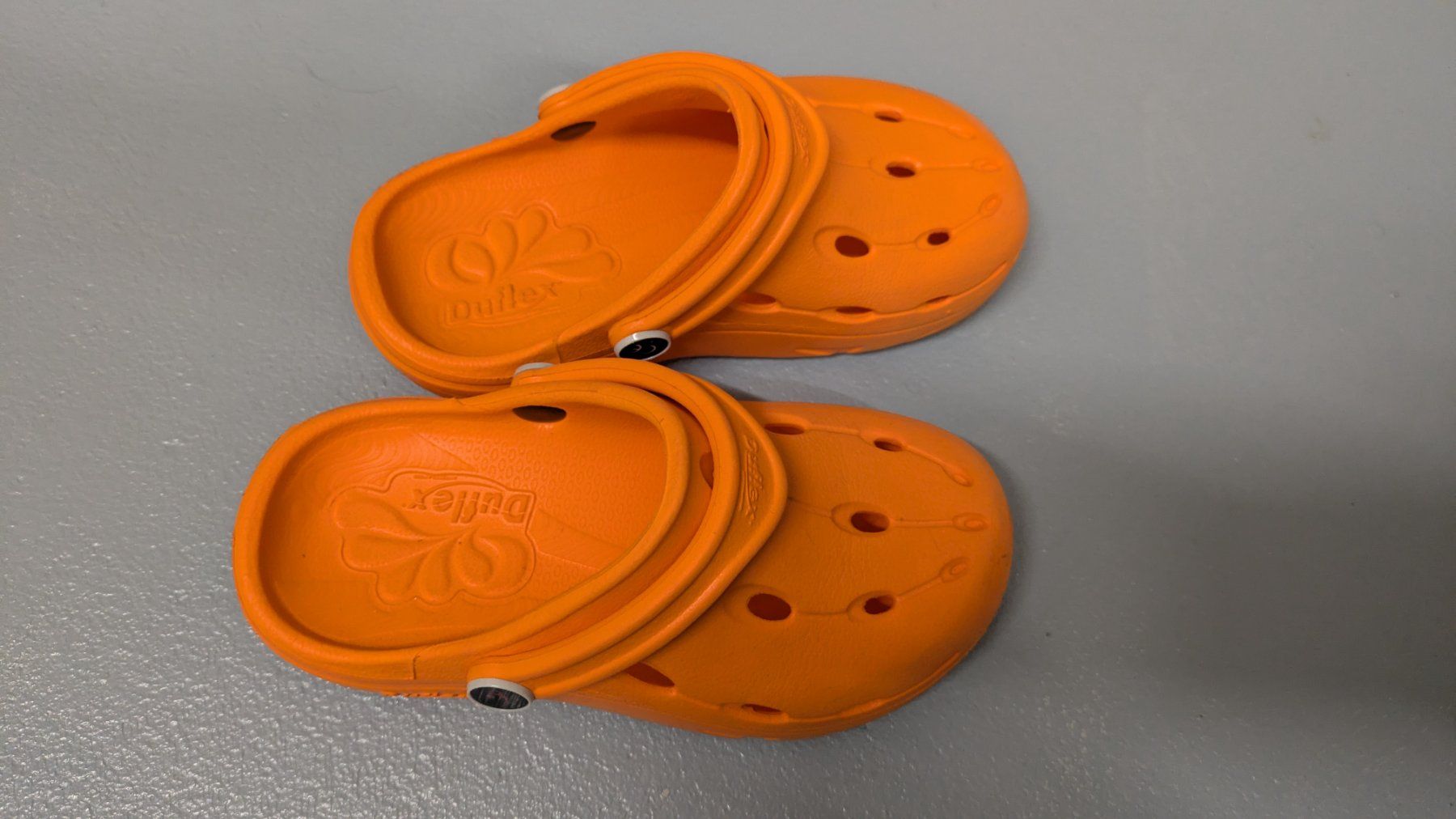Scarpe per ragazzi: Duflex Clogs orange Grösse K8/30 gebraucht – Usato da Staufen venduto da Fleby84 1