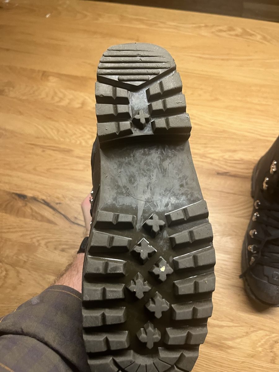 Scarpe da uomo: Militär Schalenschuhe – Usato da Küssnacht am Rigi venduto da Tourebueb 2