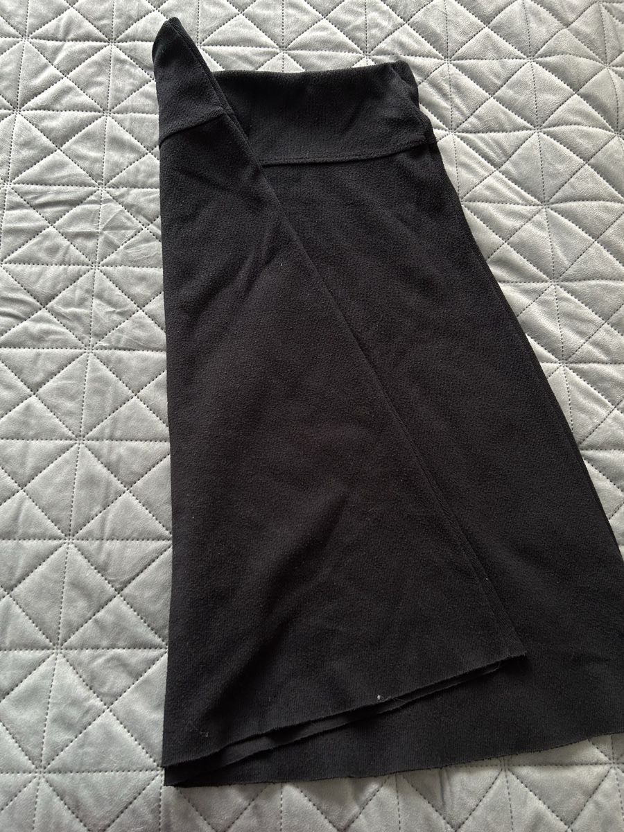 Zara Röcke: Zara midi skirt  – Gebraucht aus St. Gallen von nakicoki 1