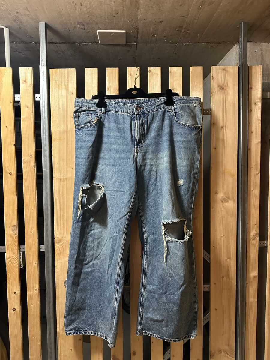 H&M Jeans: Jeans, destroyed Look, Gr.50 – Usato da Uster venduto da staernli4