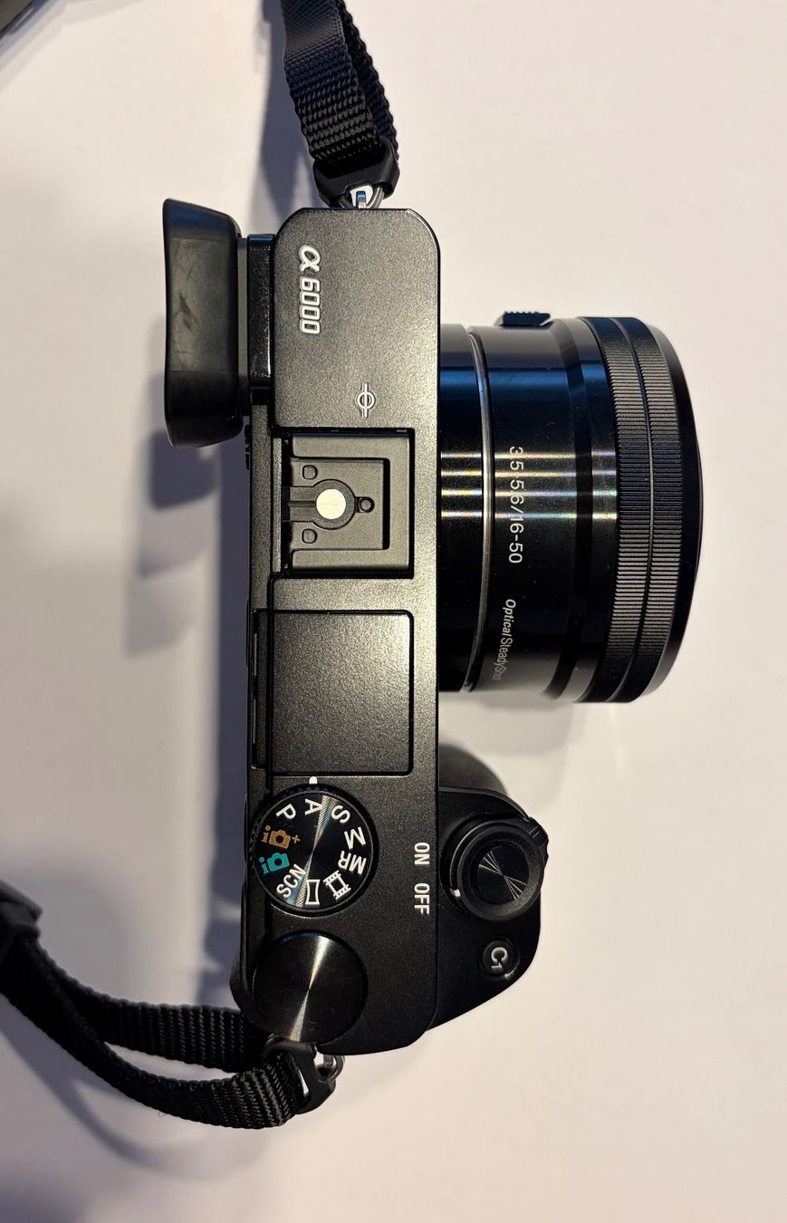 Sony Fotocamera: Sony Alpha 6000 Digitalkamera – Usato da Schötz venduto da bie_yw5g 1