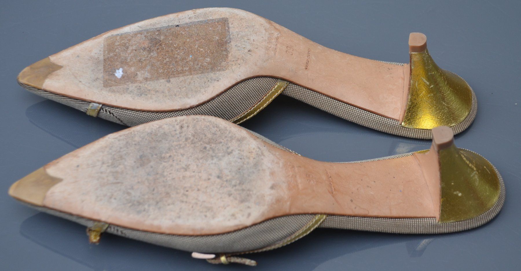 Prada Scarpe da donna: Prada Schuhe / chaussures .39 – Usato da Collonges venduto da arashee 9