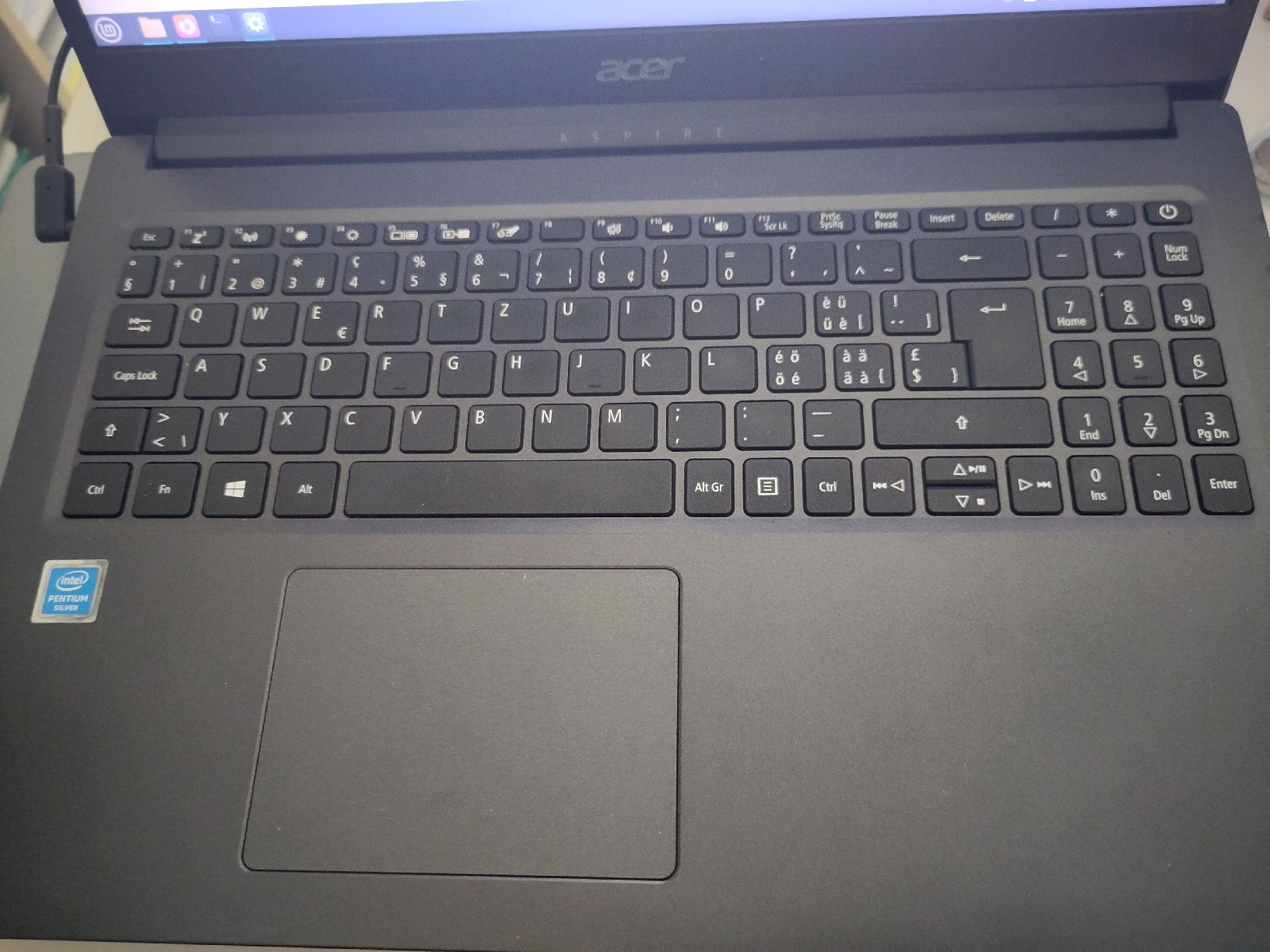 Acer Portables: Acer Notebook Intel Pentium Silver N5000 7.6GB RAM 255GB SSD – Neuf (Voir description) à Höri par Samsa9 1