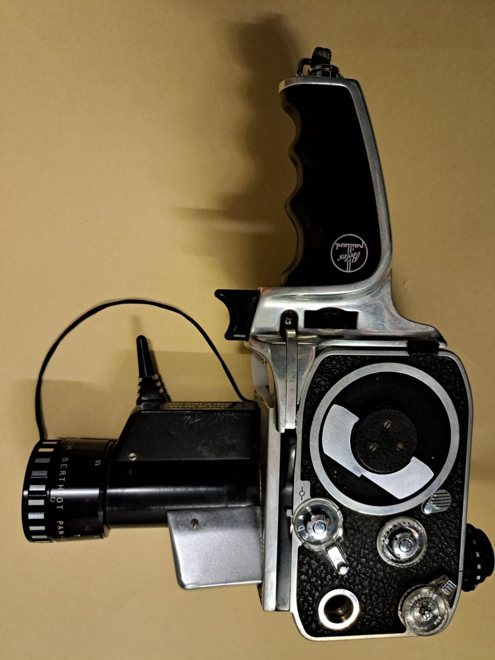 Bolex Fotocamera: Filmkamera – Usato da Morschach venduto da Rotibut 2