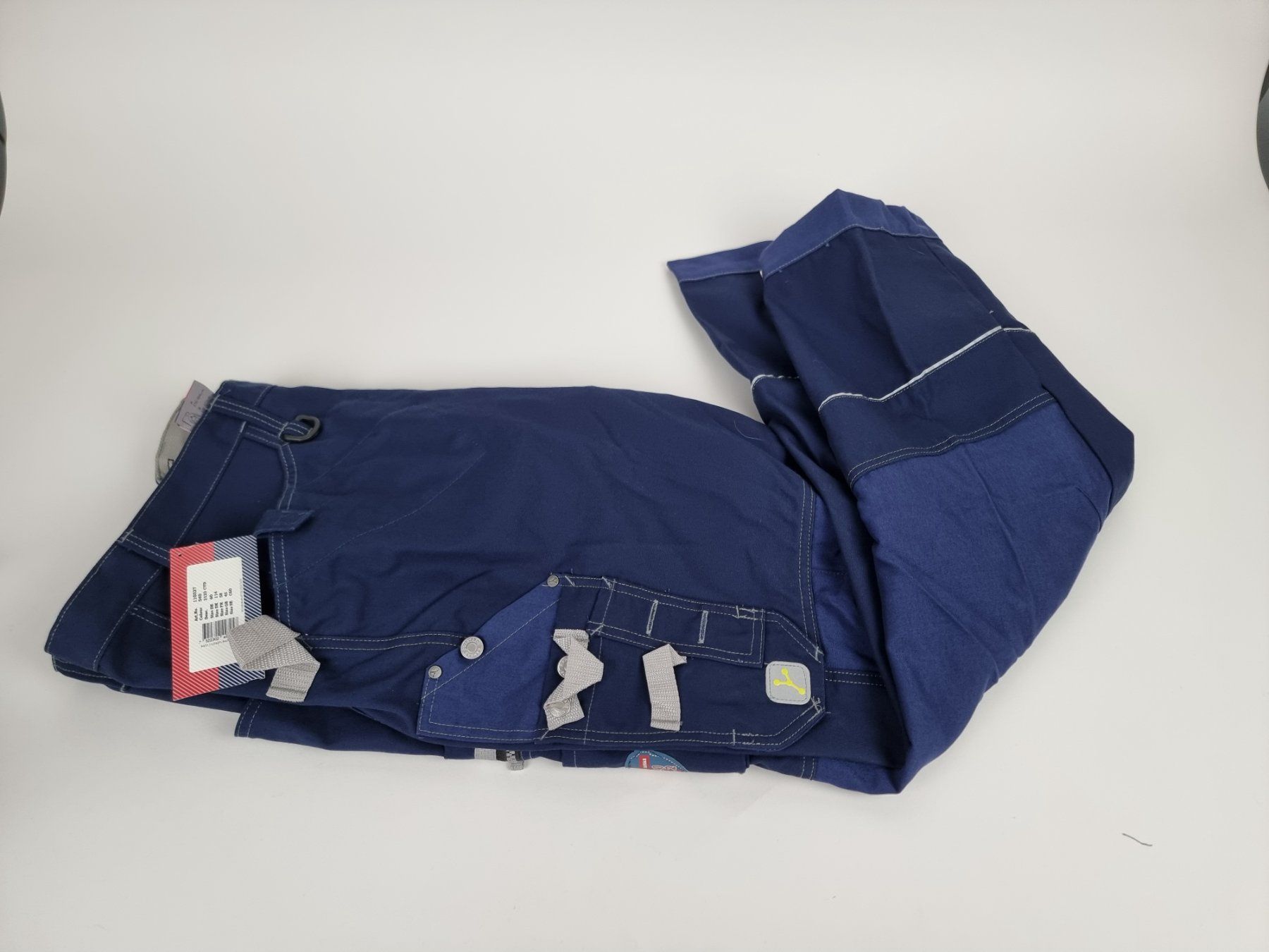 Pantaloni: Arbeitshose Kansas – Usato da Urtenen-Schönbühl venduto da Restwert_Schoenbuehl 4