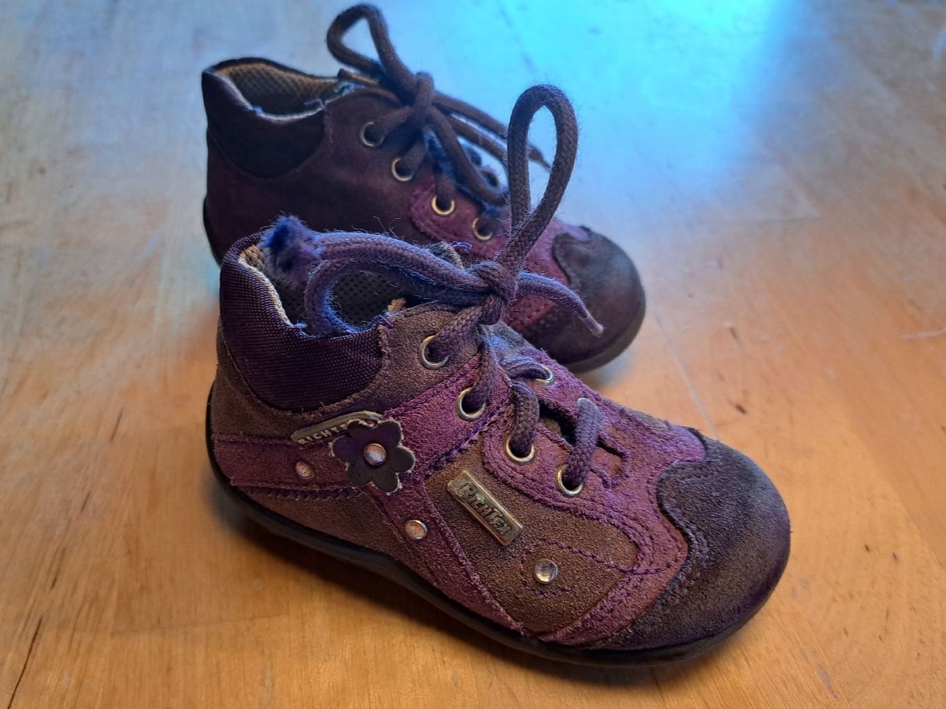 Chaussures garçon: Babyschuhe, Gr. 20 – D'occasion à Büren an der Aare par trecine