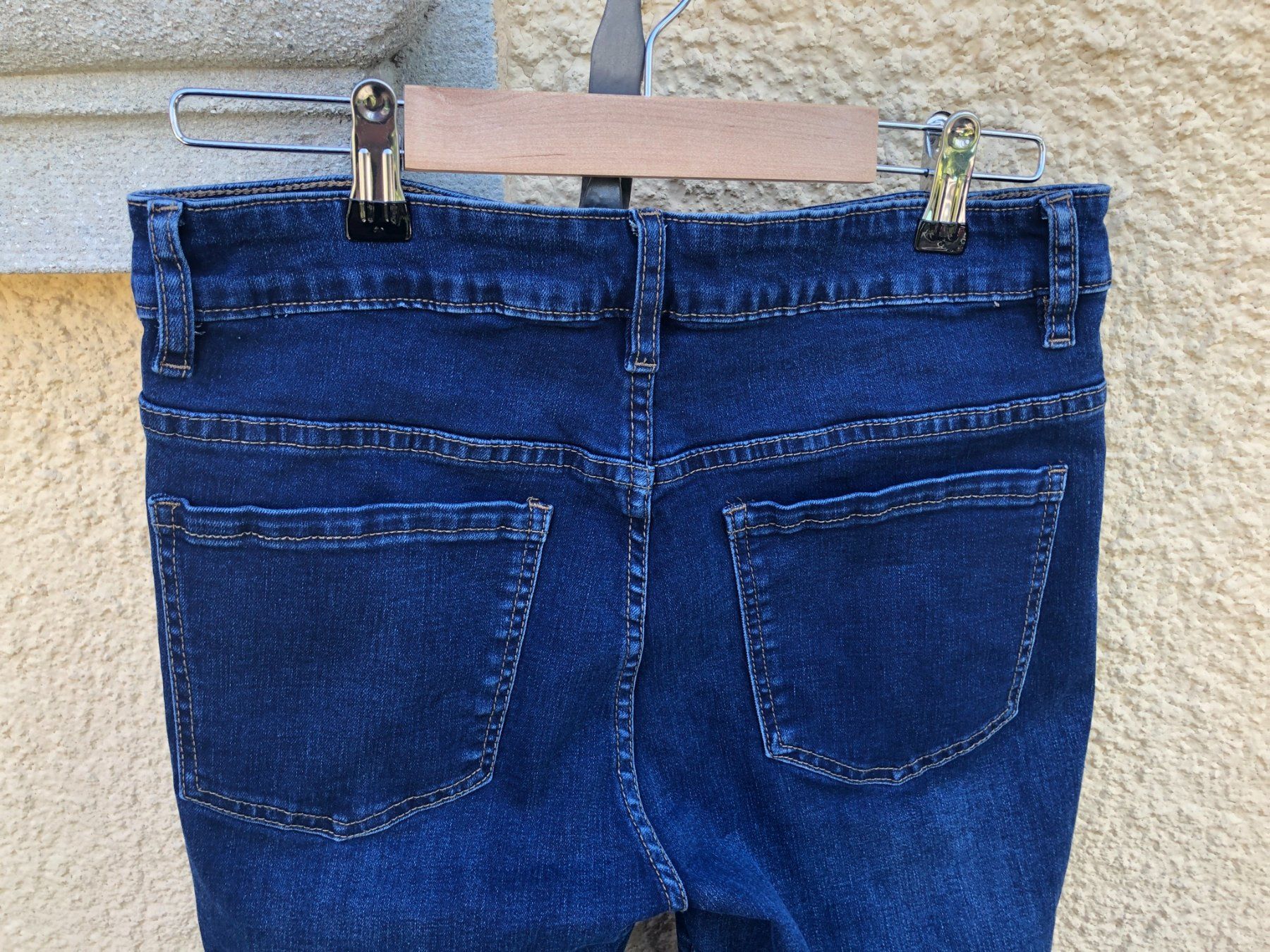 Jeans: Jeans mit Perlenrand & Taschen – Usato da Wädenswil venduto da Pixie_ 3