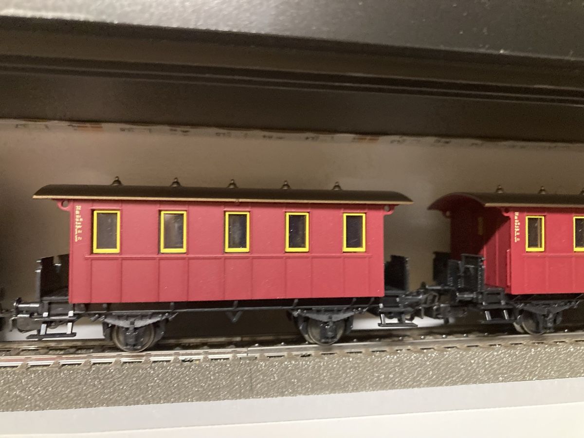 Märklin Modellini di ferrovie: Märklin H0 Dampflock-Set - mit 3 Wagen – Nuovo (secondo la descrizione) da Worben venduto da Kernbohrer 2