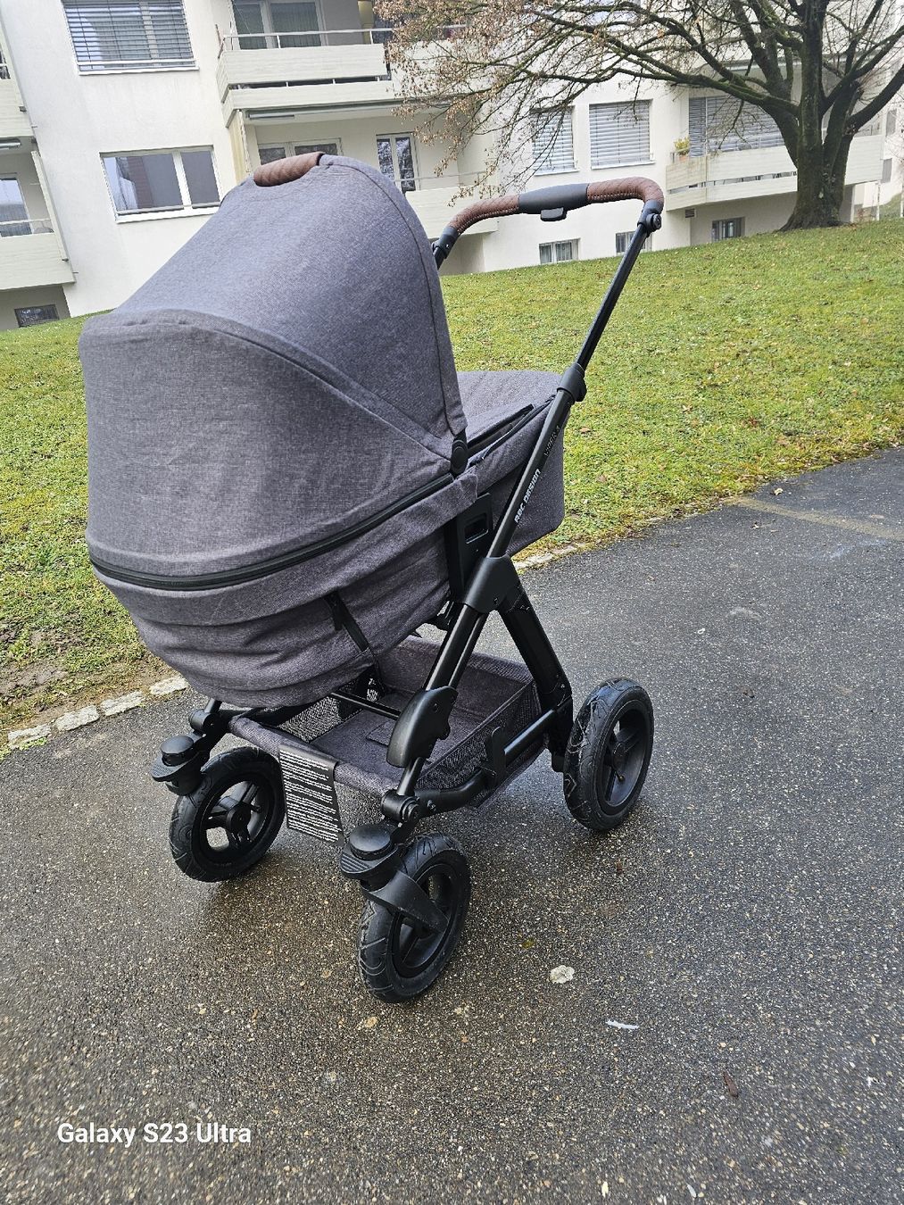ABC Design Viper 4 Kinderwagen Grau (Gebraucht) in Dbendorf fr CHF 80   nur Abholung auf Ricardo kaufen