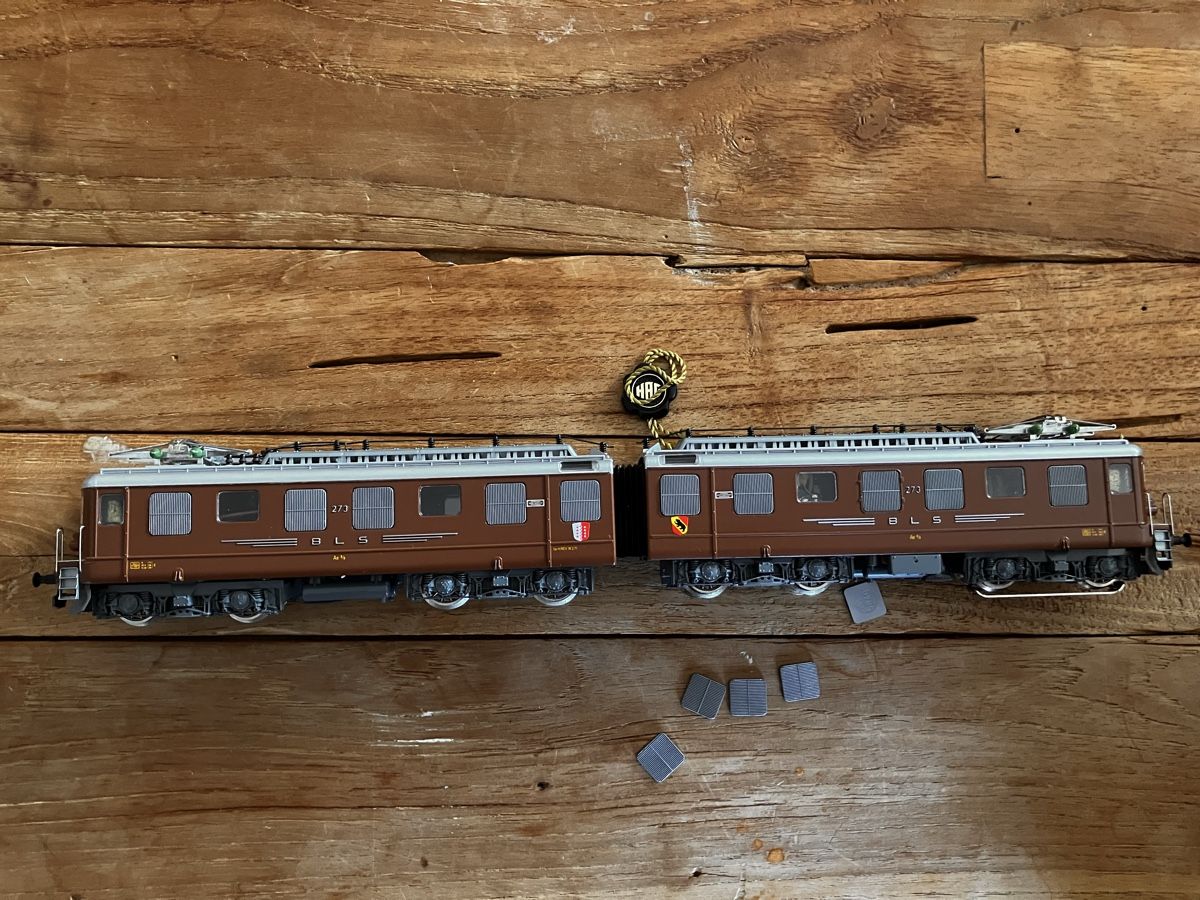 Hag Modellini di ferrovie: HAG 240 E-Lok Ae 8/8 BLS – Nuovo (secondo la descrizione) da Samstagern venduto da zig_ylk2