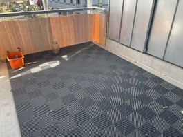Balcony floor tiles dark grey set of 60 good condition