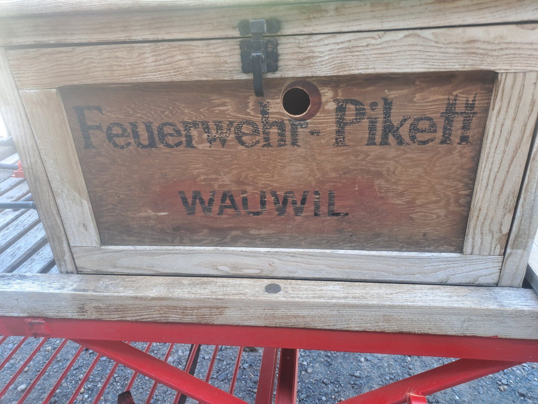 Anhänger: Feuerwehr Oldi – Gebraucht aus Roggwil TG von kellerthomaserbel 2