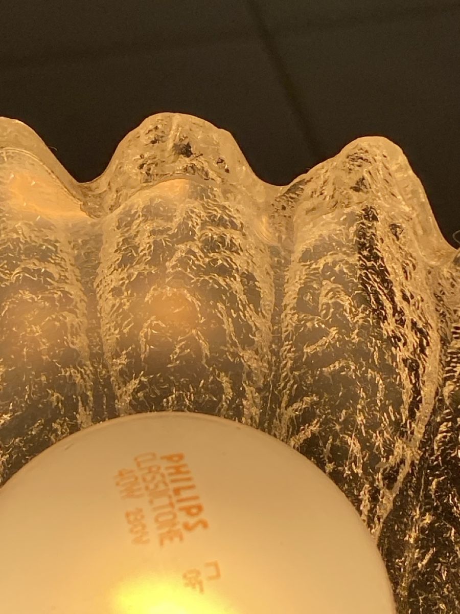 Lampade: Antike Lampe, mit Tulpenschirm aus Glas. – Usato da Biberist venduto da Momo33 6