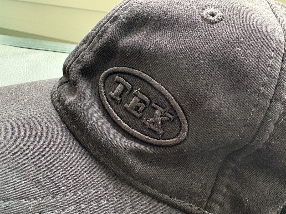 Hüte, Mützen & Caps: Schwarze Cap/Basecap von TEX in gutem Zustand – Gebraucht aus Basel von ann_7w6q 2
