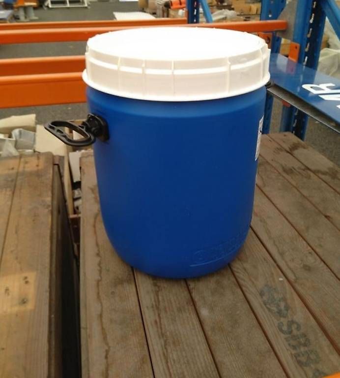 Accessori: Wasserdichtes Fass ca.30 L – Usato da Steffisburg venduto da leizte74