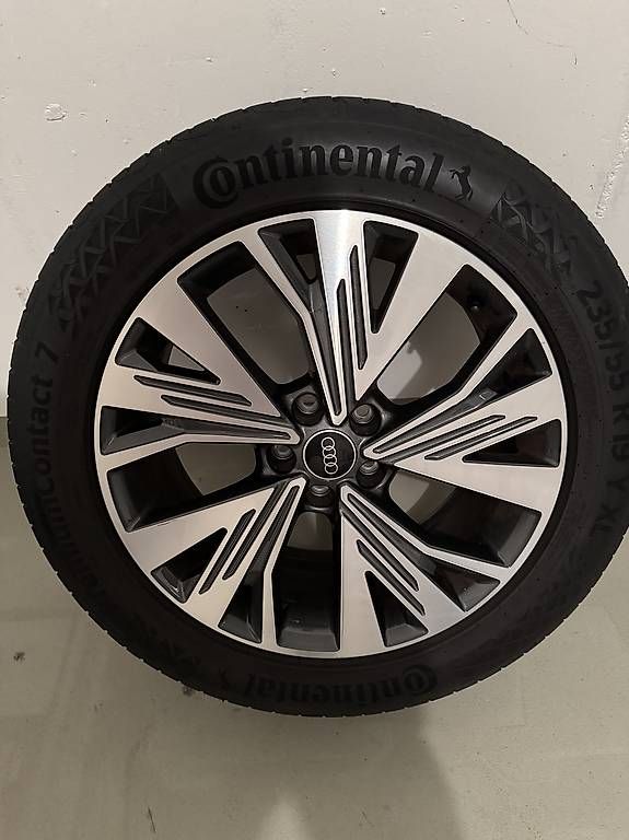 Pneumatici & Ruote complete: Audi Q4 E-Tron Sommerrad – Usato da Brüttisellen venduto da watches4you