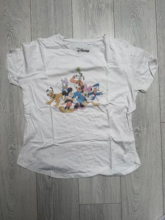 T-shirt Disney vintage, taille L, parfait pour l'été!