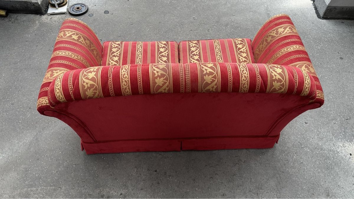 Sofas: Antike Sofas – Gebraucht aus Aarburg von Yula24 5