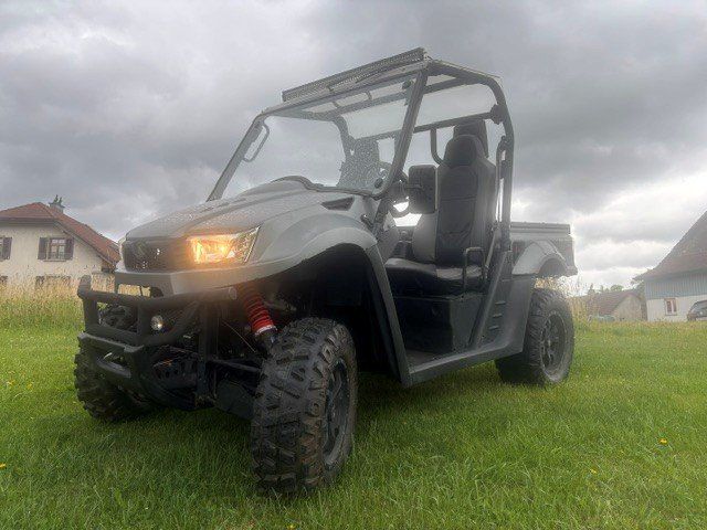 Kymco ATV / Quad: Quad / KYMCO UXV 700i – Usato da Hallwil venduto da volvo63