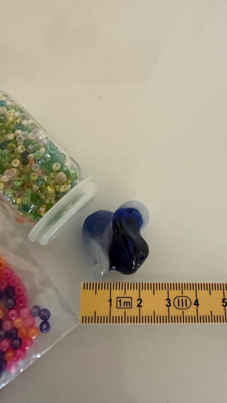 Perlen (unechte): Bastelperlen, Kunststoff + Glas, div. Grössen + Farben – Gebraucht aus Egg b. Zürich von Mogli93 5