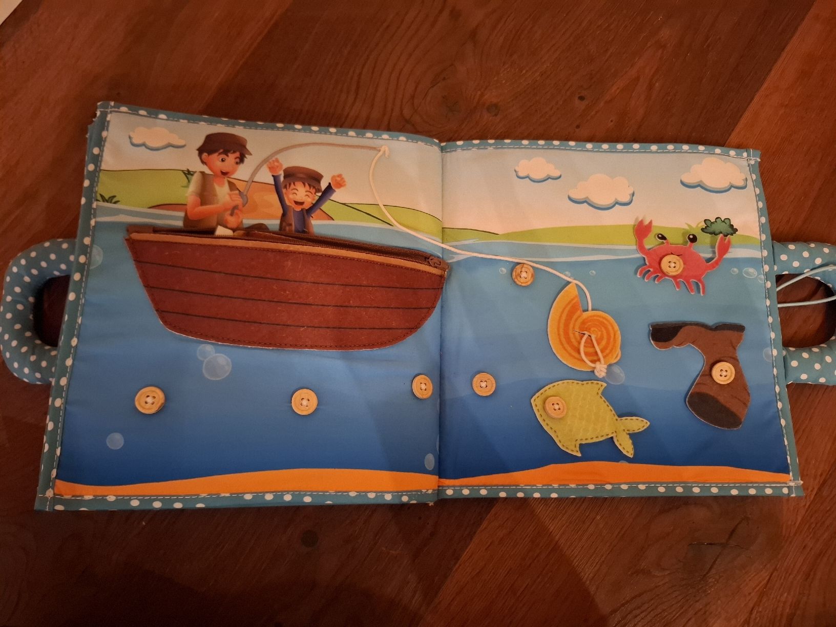 Libri: Interactive Quiet Book im Montessori-Stil  – Nuovo (secondo la descrizione) da Bubikon venduto da inf_dnp5 3