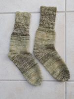 NEUE Stricksocke 🧦 Gr35 selbst gestrickt, moosgrün