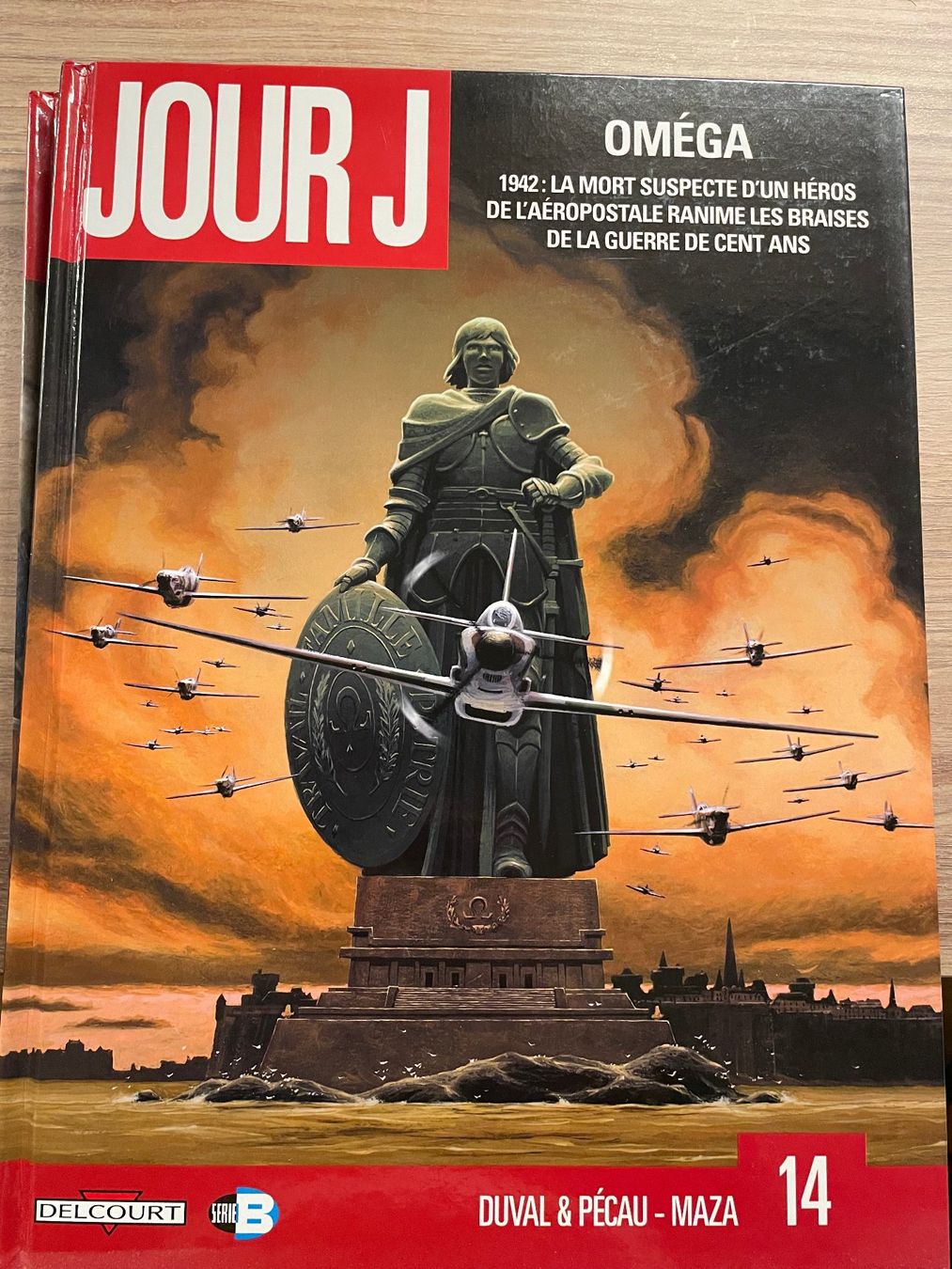 Fumetti: Jour J tome 14 Omega – Usato da Rolle venduto da abbesses