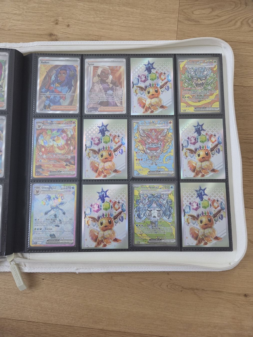 Pokémon Sammelbilder & Trading cards: Pokemon Prismatic Evolutions Grandmaster set 97% complete EN – Neu (gemäss Beschreibung) aus Biberist von Ang385