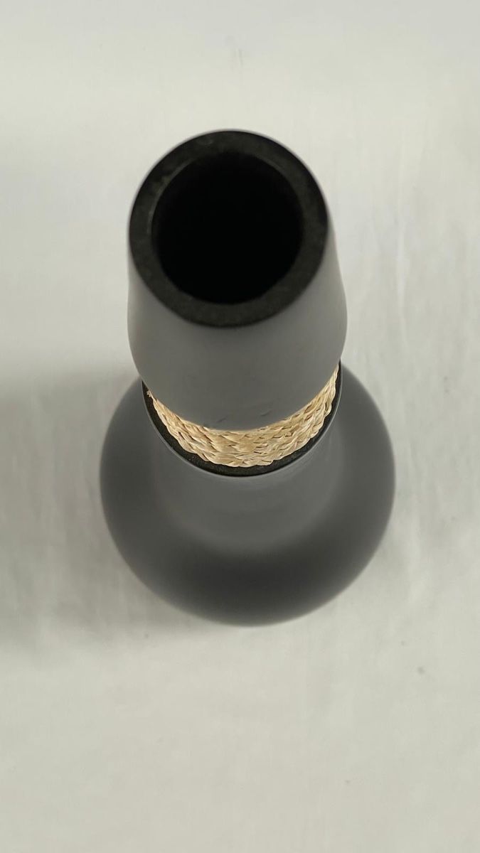 Vasi & Recipienti: Black hard wood design vase – Usato da St. Niklausen LU venduto da lau_259n 1